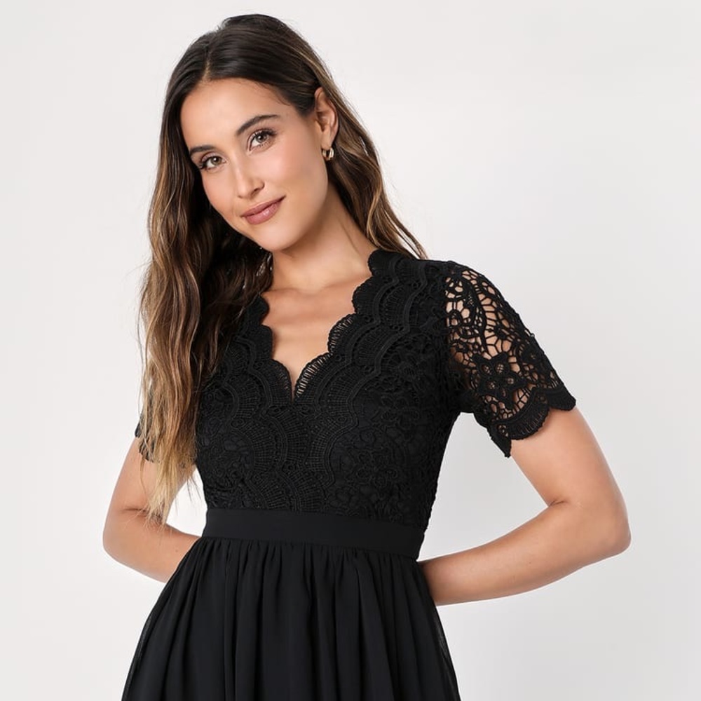 LULUS Angel in disguise lace skater dress - black